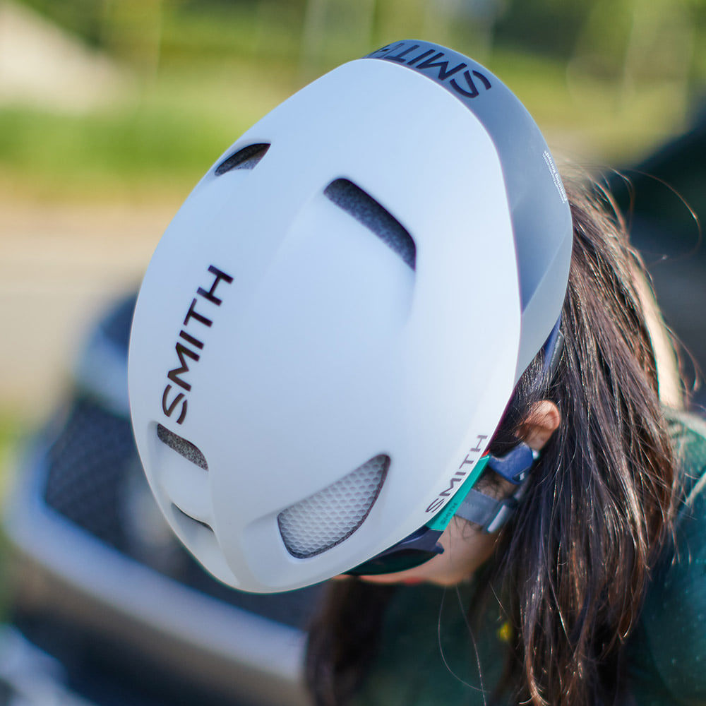 特別価格Smith Optics Ignite MIPS Road Cycling Helmet Matte White, Small並行輸入  通販